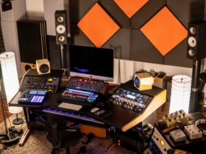 How To Connect Studio Monitors To Audio Interface