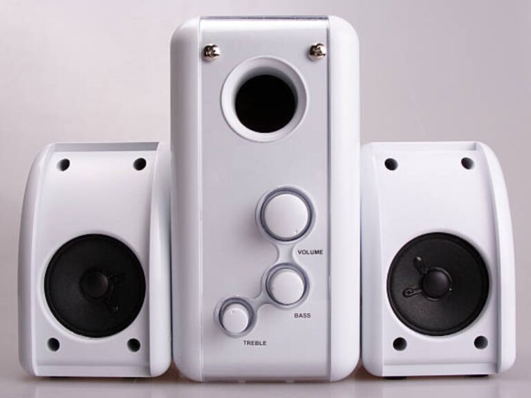 Buzzing Studio Monitors: Why Ignoring Them Can Be A Dangerous Mistake 2023